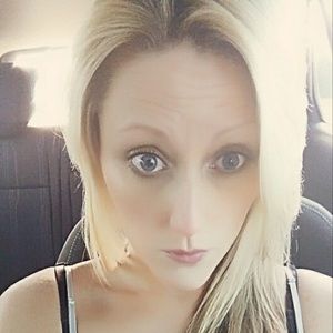 Meet your Posher, Randi